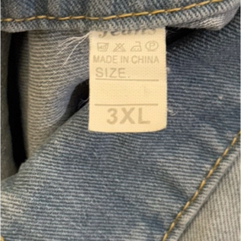 Women's Distressed Light Blue Denim Jacket - Picture 9 of 9